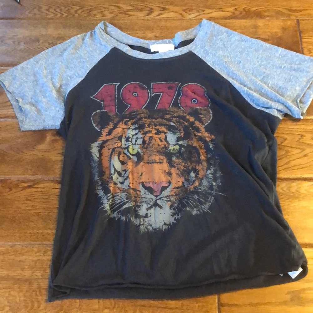 Vintage crop top